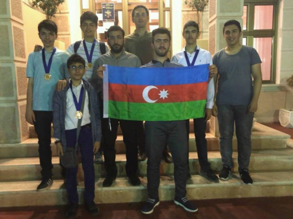 Məktəblilərimiz beynəlxalq olimpiadada uğur qazanıb